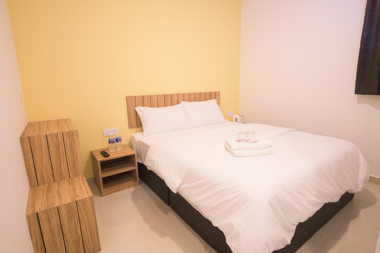 Ltl Guesthouse Джохор-Бару Экстерьер фото